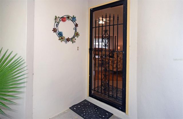 231 SOUTHAMPTON LANE 277, Venice, FL 34293