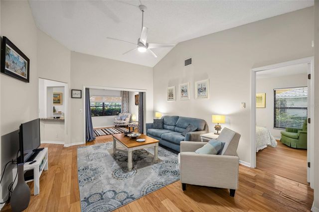 231 SOUTHAMPTON LANE 277, Venice, FL 34293