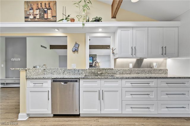 30200 Crestview Drive, Bay Village, OH 44140