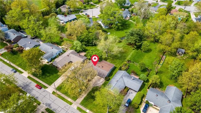 30200 Crestview Drive, Bay Village, OH 44140