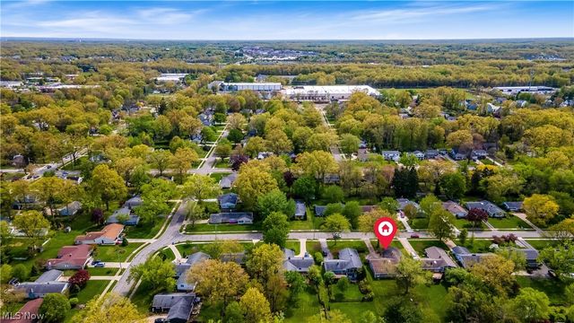 30200 Crestview Drive, Bay Village, OH 44140