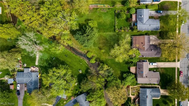 30200 Crestview Drive, Bay Village, OH 44140