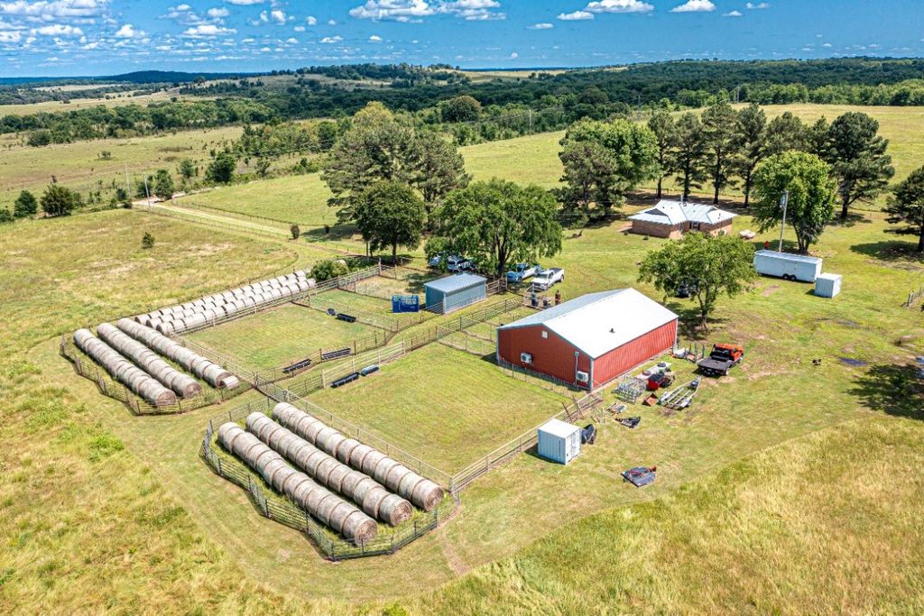 106049 N 3855-1 Road, Weleetka, OK 74880