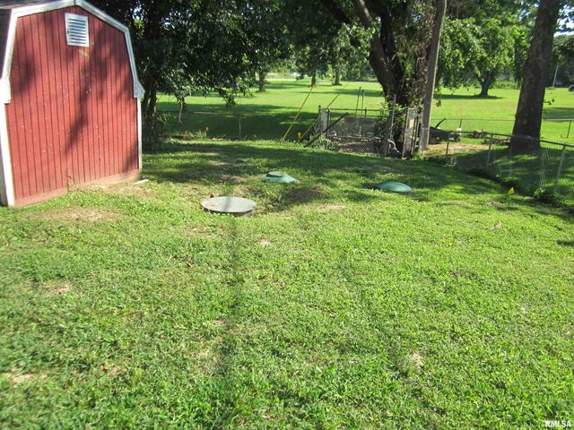 2 KNOLLWOOD Street, Sherman, IL 62684