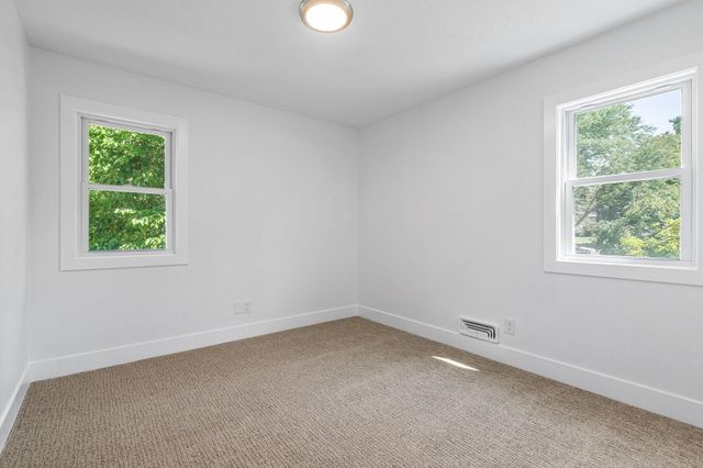 7541 Immanuel Avenue Court S, Cottage Grove, MN 55016
