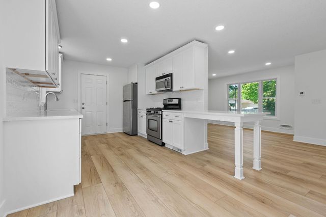 7541 Immanuel Avenue Court S, Cottage Grove, MN 55016