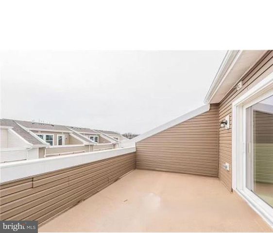 13 BOND ST, North Brunswick, NJ 08902