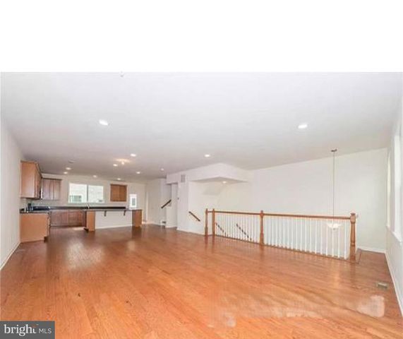 13 BOND ST, North Brunswick, NJ 08902
