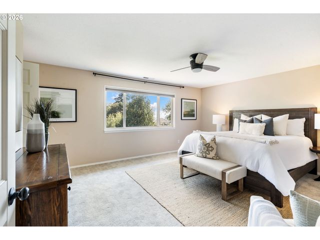 32102 Nw EAGLE CREST Dr, Ridgefield, WA 98642