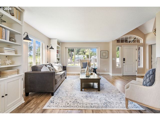 32102 Nw EAGLE CREST Dr, Ridgefield, WA 98642