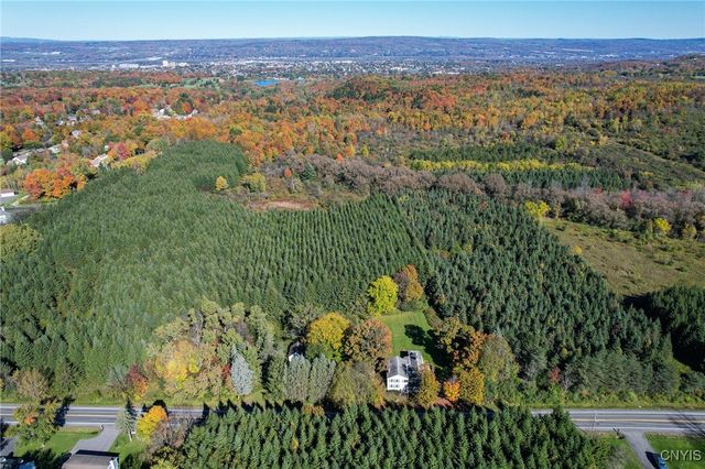 415 Higby Road, New Hartford, NY 13413