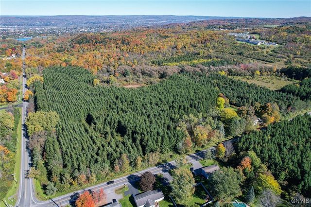 415 Higby Road, New Hartford, NY 13413