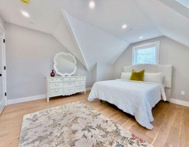 20 Broad St 1, Medway, MA 02053