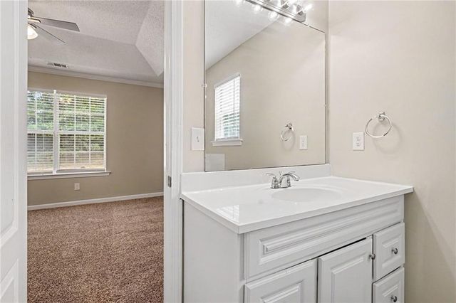 722 Rosewood Circle, Jonesboro, GA 30238