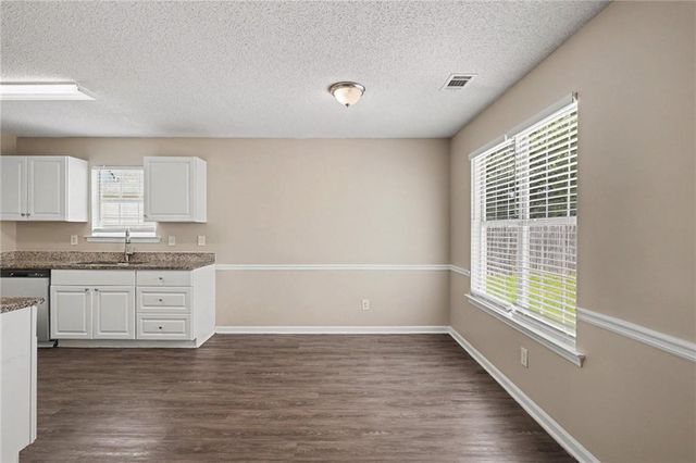 722 Rosewood Circle, Jonesboro, GA 30238