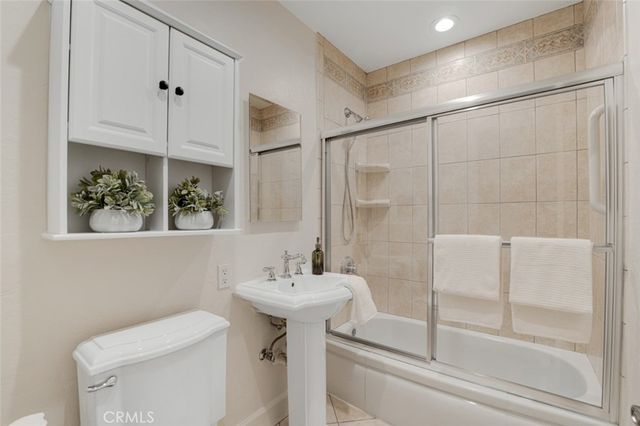 13903 Hesby Street, Sherman Oaks, CA 91423