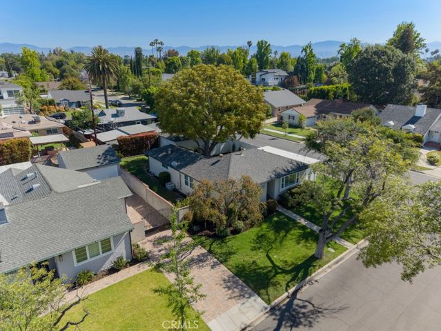 13903 Hesby Street, Sherman Oaks, CA 91423