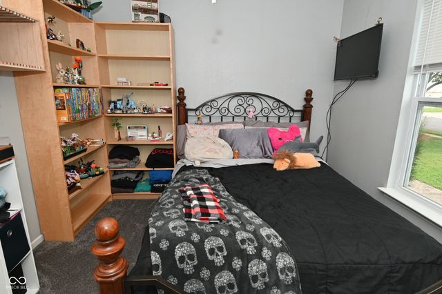 10429 Kensington Way, Indianapolis, IN 46234