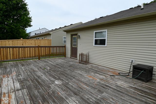 10429 Kensington Way, Indianapolis, IN 46234
