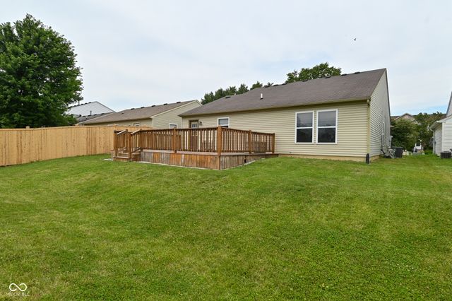 10429 Kensington Way, Indianapolis, IN 46234