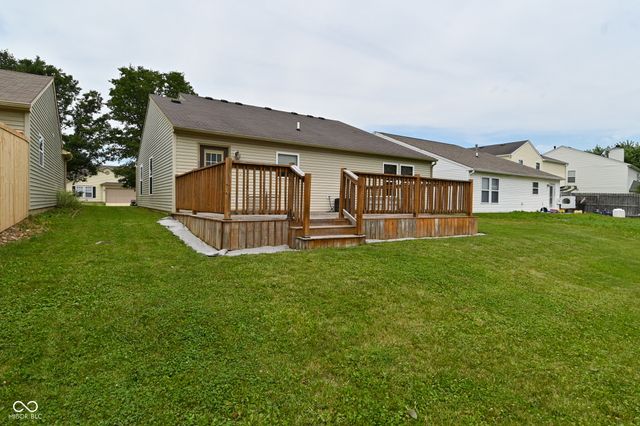 10429 Kensington Way, Indianapolis, IN 46234