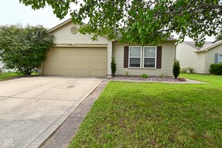 10429 Kensington Way, Indianapolis, IN 46234