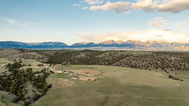 6866 and 6868 Sherman Drive, Belgrade, MT 59714