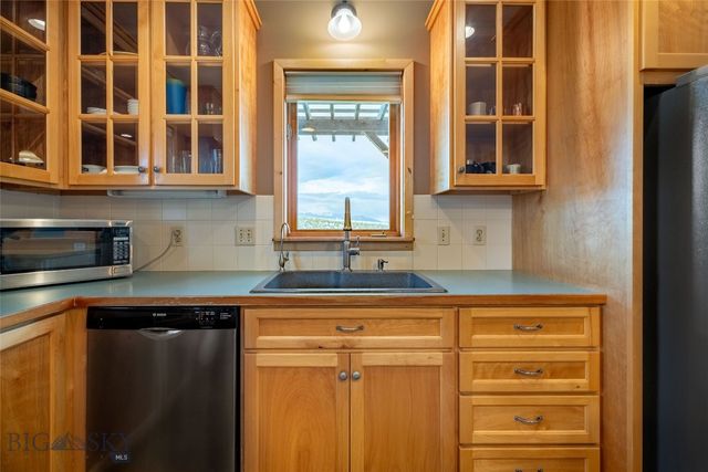 6866 and 6868 Sherman Drive, Belgrade, MT 59714