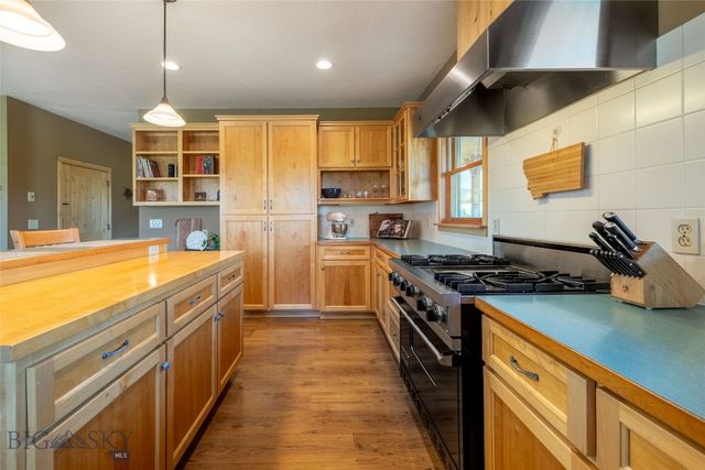 6866 and 6868 Sherman Drive, Belgrade, MT 59714
