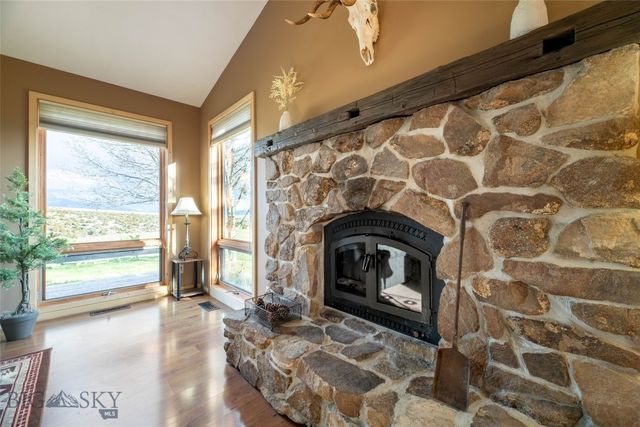 6866 and 6868 Sherman Drive, Belgrade, MT 59714