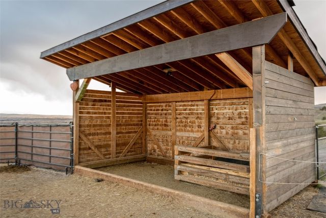 6866 and 6868 Sherman Drive, Belgrade, MT 59714