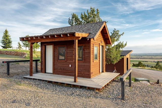 6866 and 6868 Sherman Drive, Belgrade, MT 59714