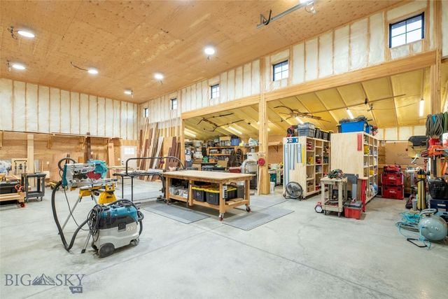 6866 and 6868 Sherman Drive, Belgrade, MT 59714