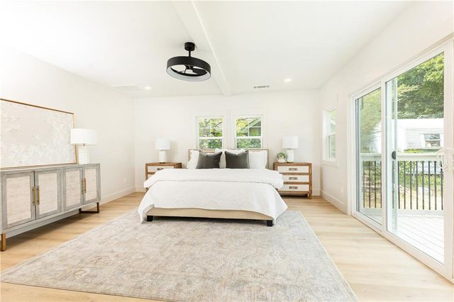 433 Trabert NW Avenue, Atlanta, GA 30309