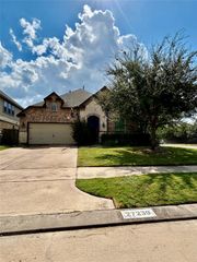 27239 Aspen Falls Lane, Fulshear, TX 77441