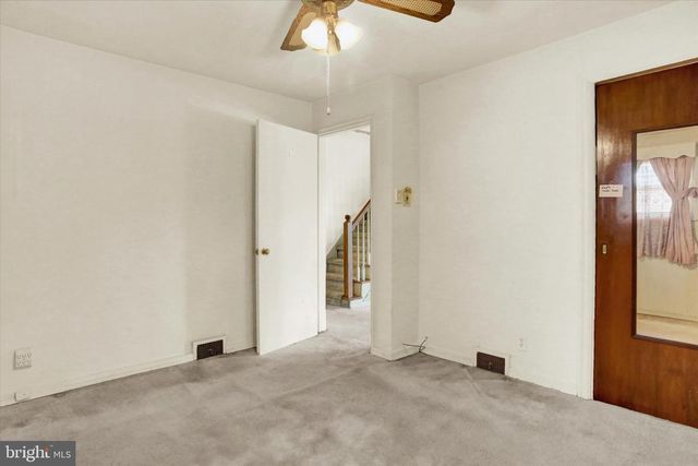 4 SUSSEX RD, Camp Hill, PA 17011