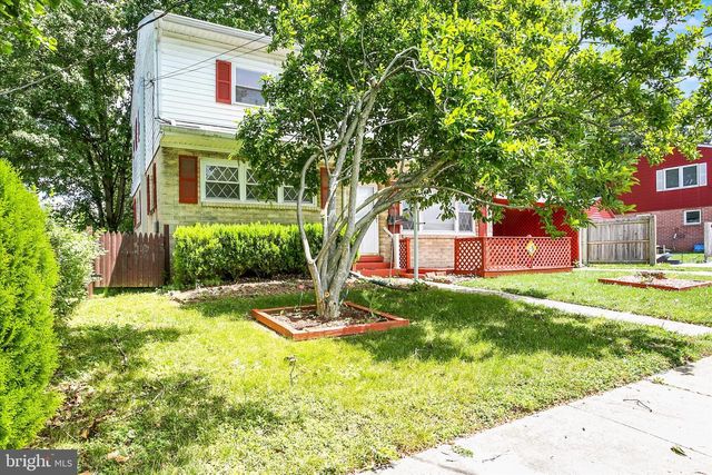 4 SUSSEX RD, Camp Hill, PA 17011