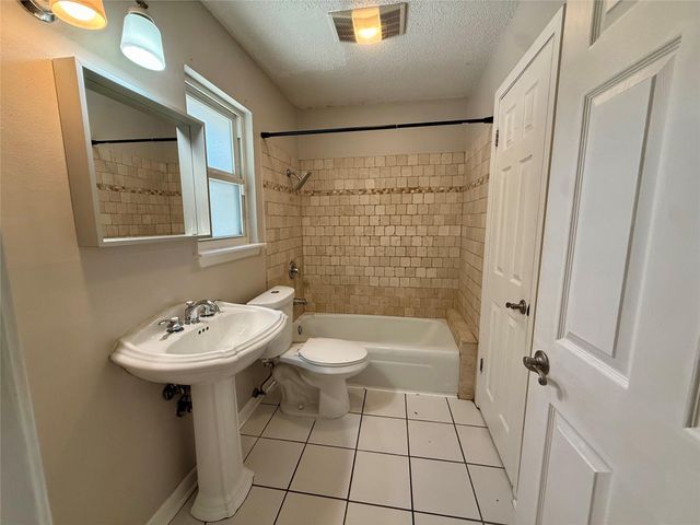 6301 Emory LN, Austin, TX 78723