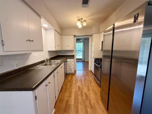 6301 Emory LN, Austin, TX 78723