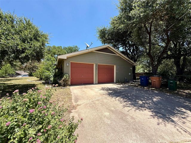 6301 Emory LN, Austin, TX 78723
