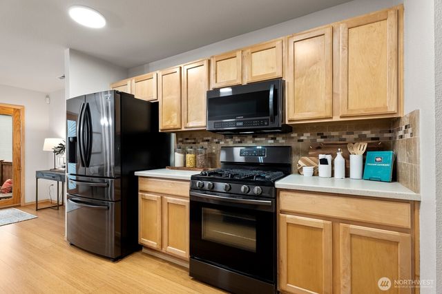 34306 SE Carmichael Street, Snoqualmie, WA 98065