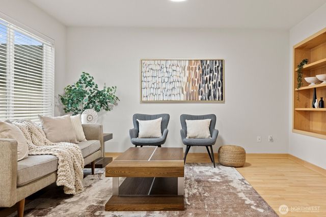 34306 SE Carmichael Street, Snoqualmie, WA 98065