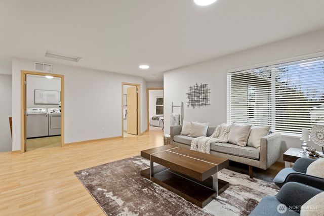 34306 SE Carmichael Street, Snoqualmie, WA 98065