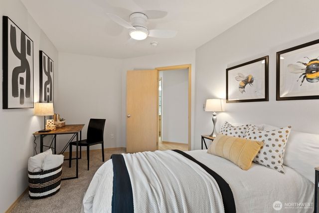 34306 SE Carmichael Street, Snoqualmie, WA 98065