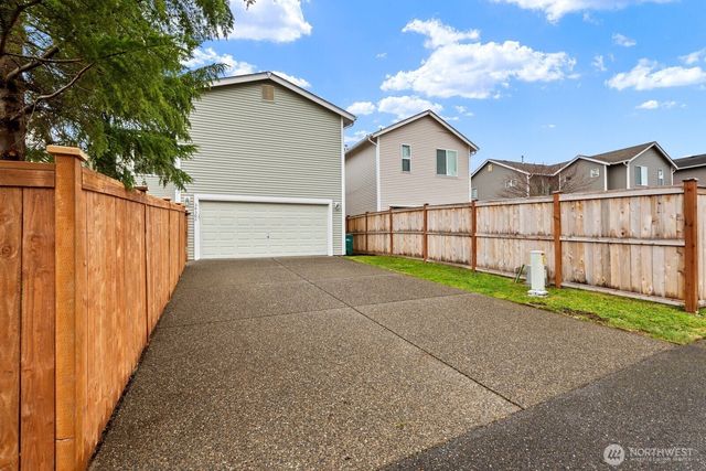 34306 SE Carmichael Street, Snoqualmie, WA 98065