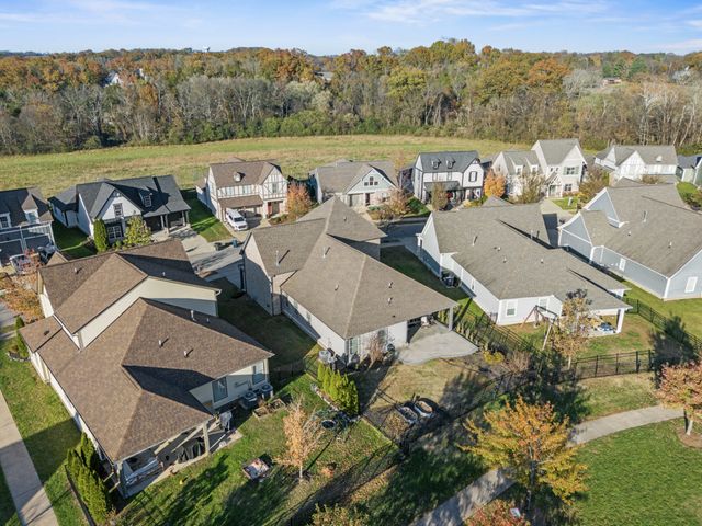 2049 Beamon Dr, Franklin, TN 37064