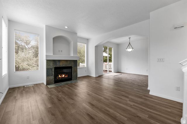 1548 W CABERNET DR, Bluffdale, UT 84065