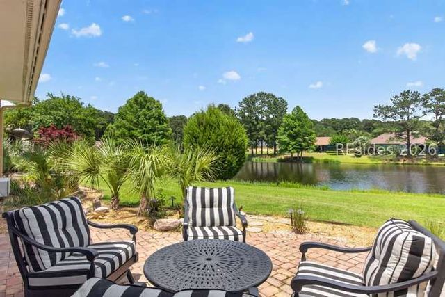 15 Baldwin Ln, Bluffton, SC 29909