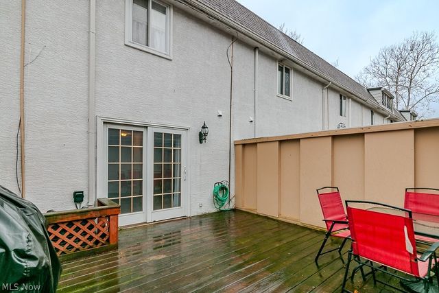 8210 Deepwood Boulevard 11-5, Mentor, OH 44060