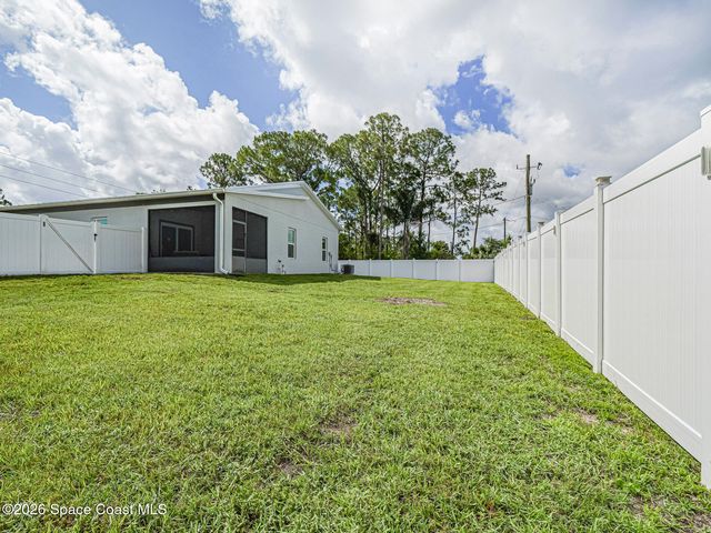 3010 Eldron Boulevard SE, Palm Bay, FL 32909